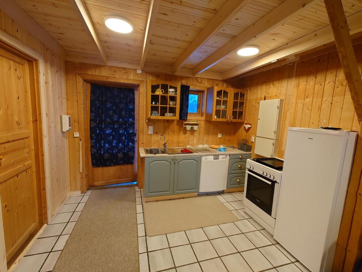 Villa Trollbu Aabrekk Gard Briksdalsbre Esterno foto