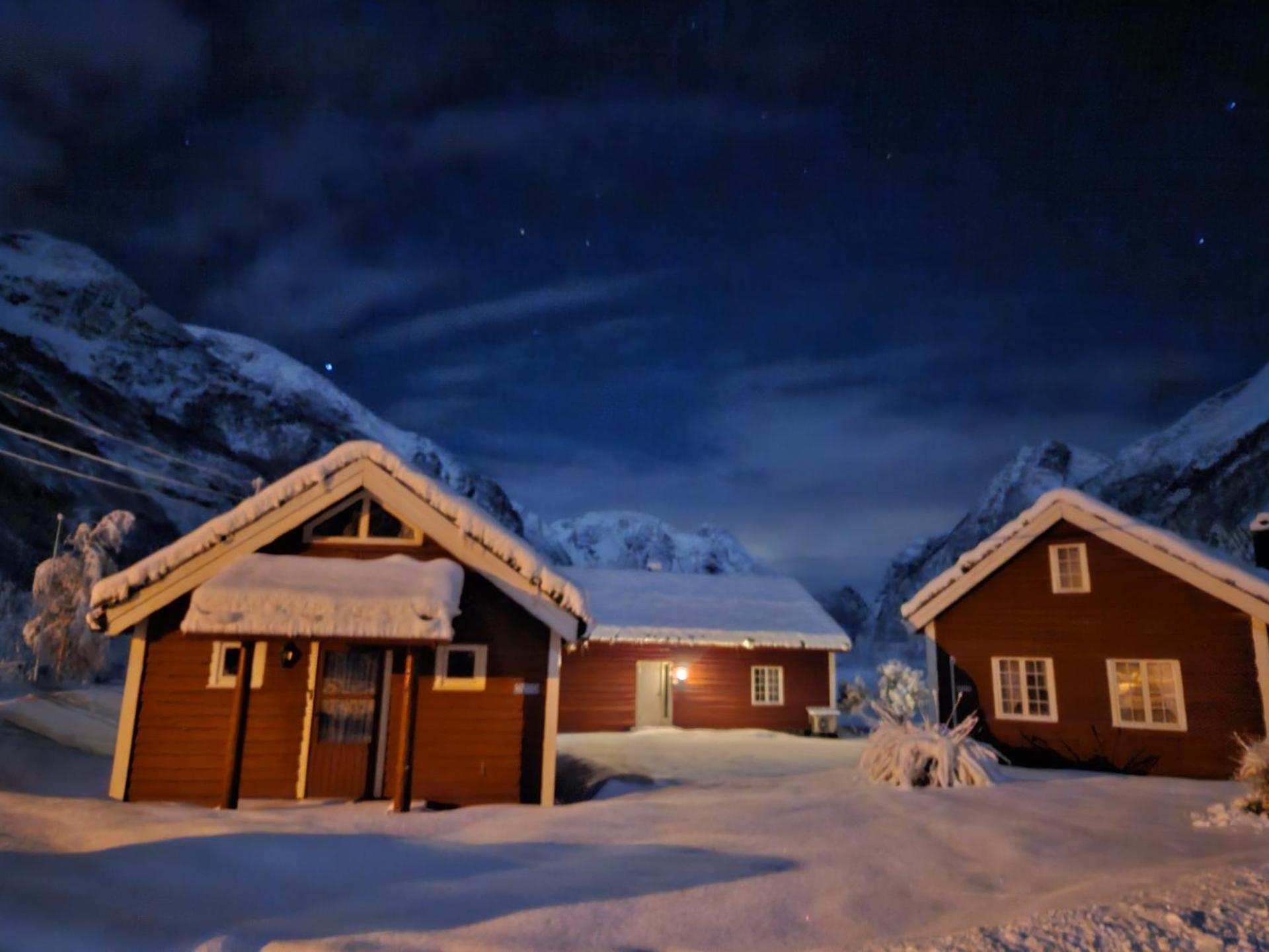 Villa Trollbu Aabrekk Gard Briksdalsbre Esterno foto