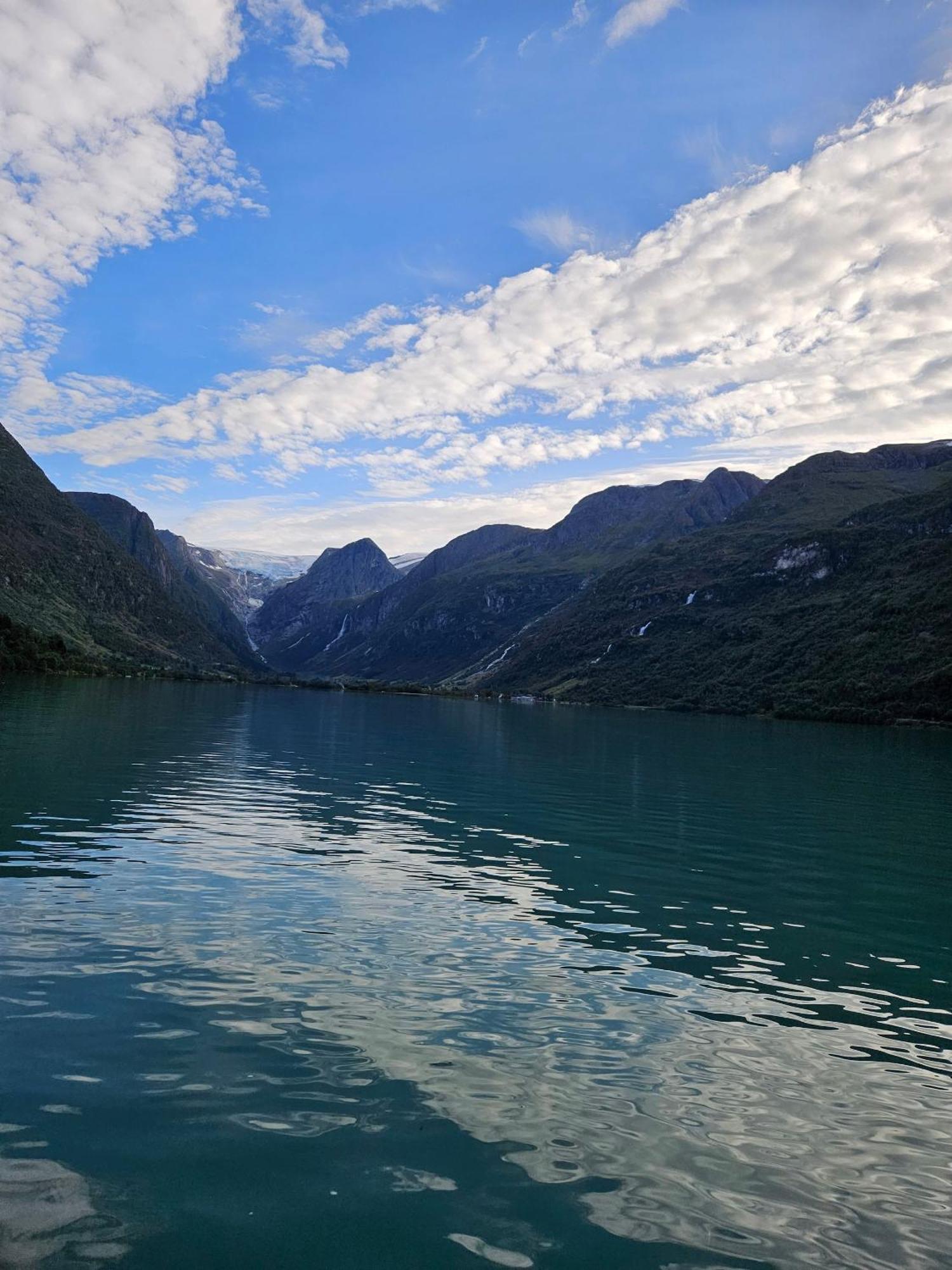 Villa Trollbu Aabrekk Gard Briksdalsbre Esterno foto
