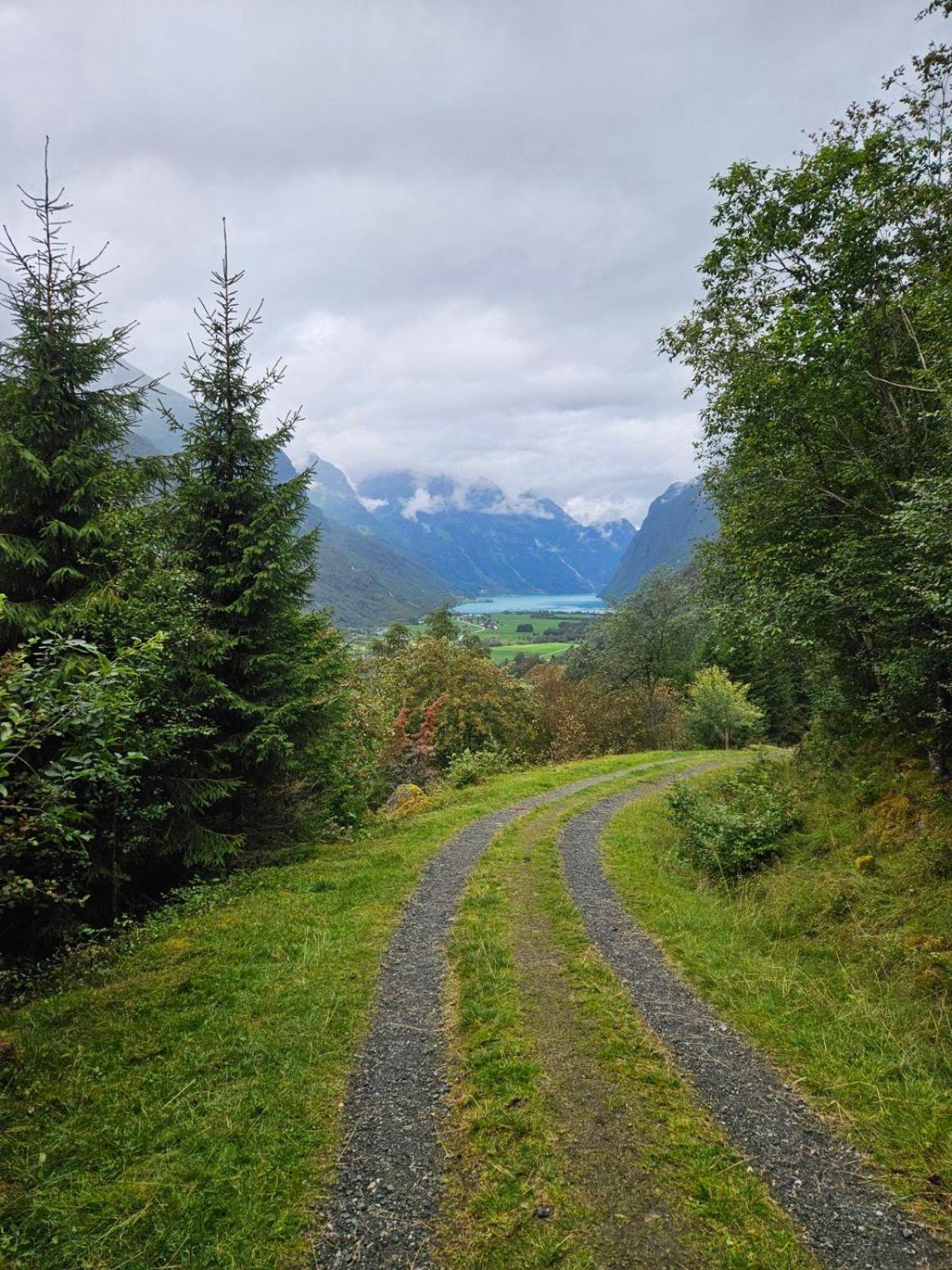 Villa Trollbu Aabrekk Gard Briksdalsbre Esterno foto